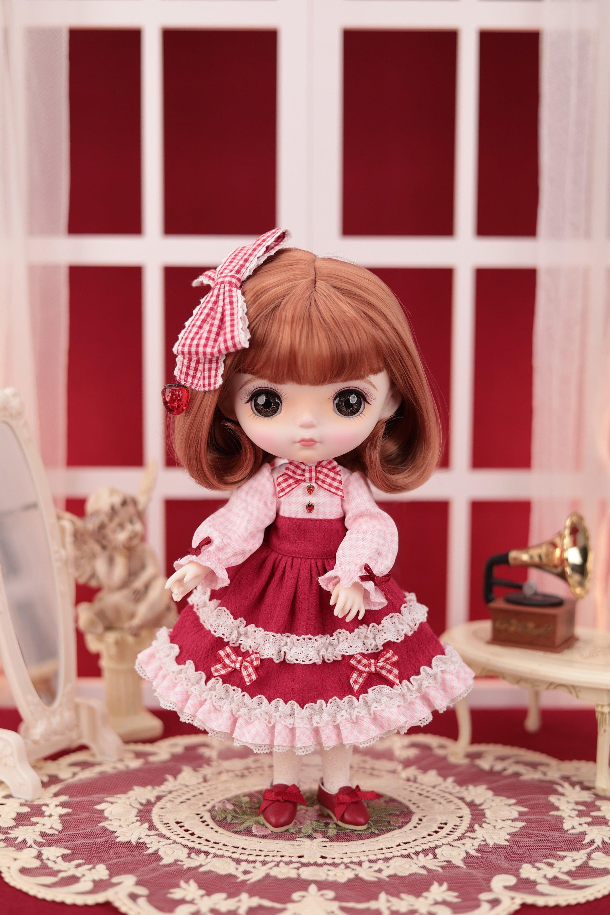 Mori Lolli - Strawberry Fields Doll - Image Photo - Front