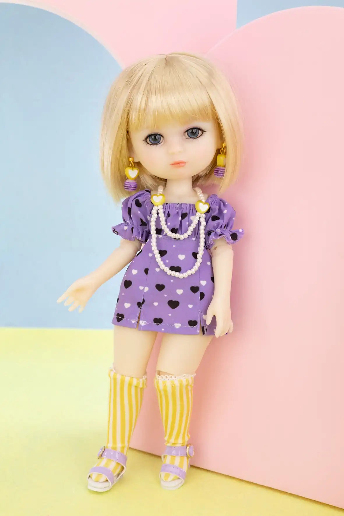 Luna Lily Violet Sweetheart Doll Product Shot with background-5