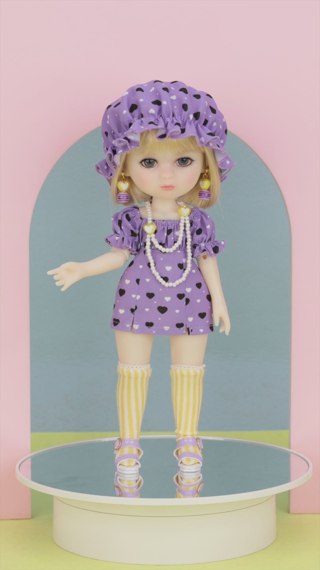 Luna Lily Doll Violet Sweetheart 360 degree video
